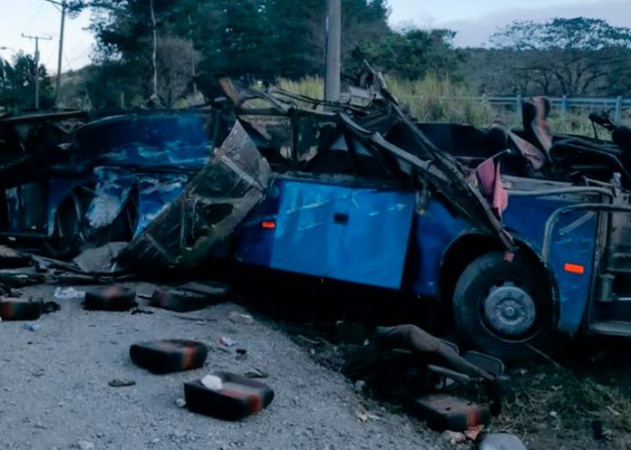 ¡Trágico! Más de una decena de migrantes muertos en un accidente en Panamá