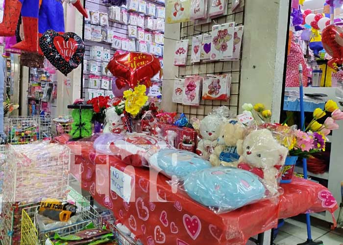 Foto: Descuentos en productos para San Valentín en el Mercado Roberto Huembes / TN8