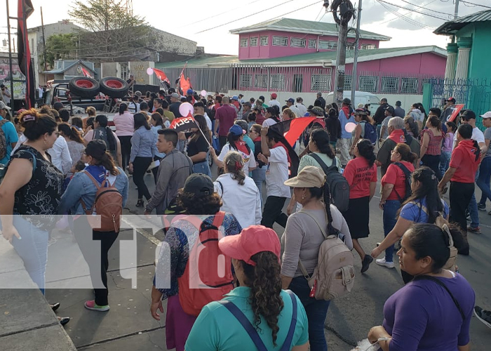 Foto: Inauguran parque central de Diriamba en el marco del día de la mujer / TN8