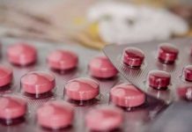 Anticonceptivos hormonales aumentan riesgo de cáncer de mama