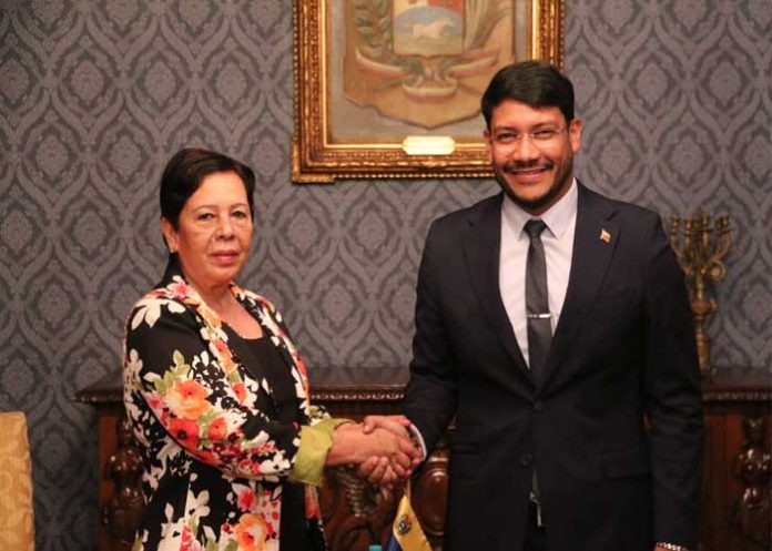 La Embajadora de Nicaragua en Venezuela, Compañera Daysi Torres, fortalecerá relaciones de hermandad y solidaridad, con el país de Venezuela.