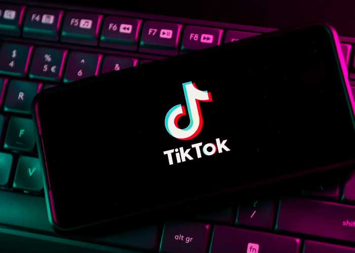 Reino Unido prohíbe TikTok "con efecto inmediato" 