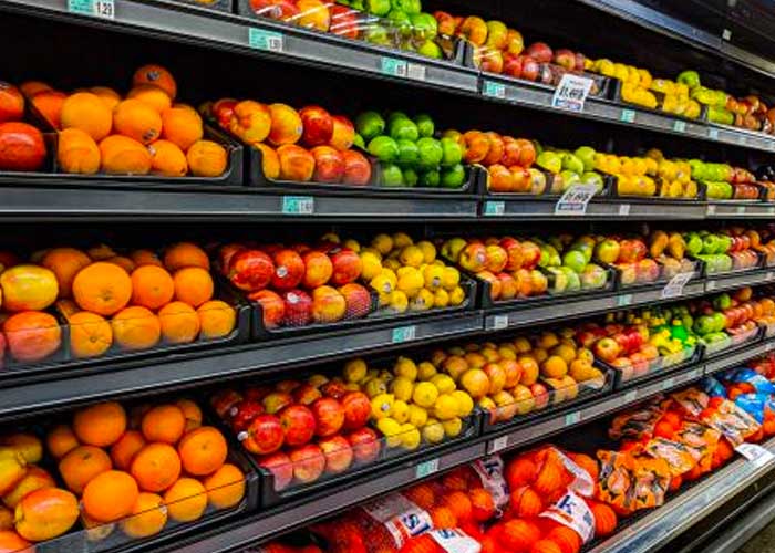 El precio de los alimentos se dispara y bate récord en España