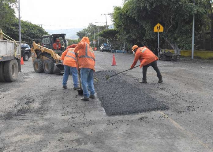 MTI y FOMAV finalizan mantenimiento de 64 kilómetros de carreteras y caminos en Carazo