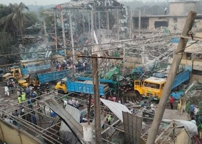 Foto: Planta siderúrgica en Bangladés explota dejando al menos a seis fallecidos / Cortesía