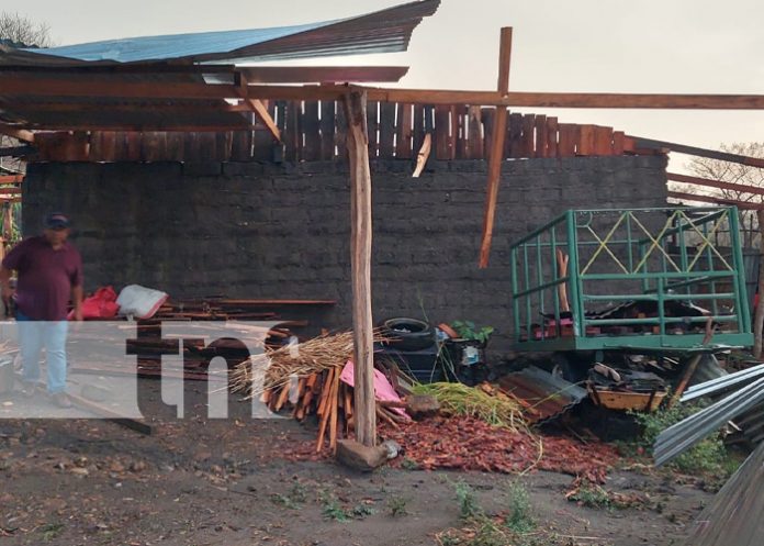 Lluvias y fuertes vientos provocaron daños parciales en viviendas en Somoto