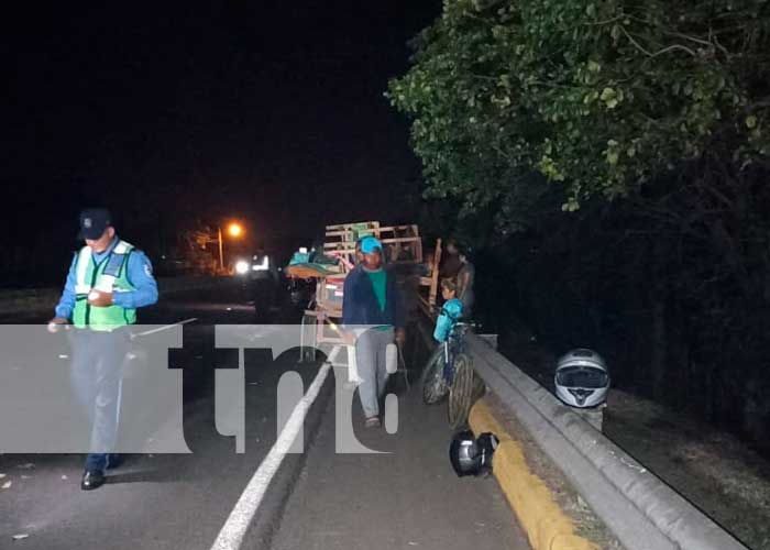 Dos lesionados por accidente de tránsito en Ctra. Masaya a Granada