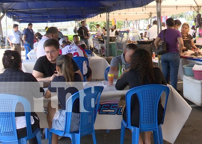 Familias de Managua disfrutan de la Feria del Mar