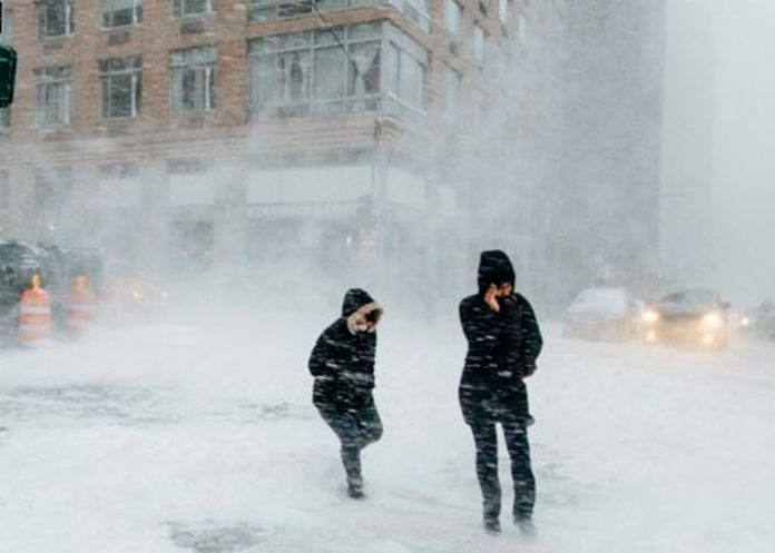 12 muertos dejan las fuertes tormentas de nieve en el sur de California