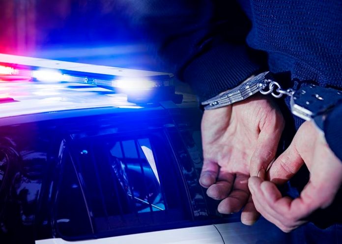 Cinco detenidos tras una balacera entre policías y narcotraficantes en Florida