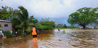Alerta verde en el norte de Honduras por lluvias que dejan graves inundaciones