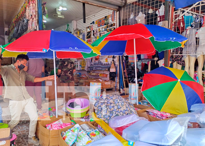 Muchas ofertas en los mercados de Managua para disfrutar el verano