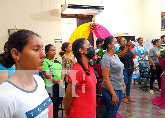 Foto: Entregan reconocimientos a mujeres deportistas en Siuna y Nandaime / TN8