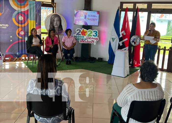 Foto: Ministerio de la Juventud entrega reconocimientos a mujeres emprendedoras de Nicaragua / TN8