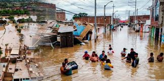 ¡Desoladoras imágenes! Aguaceros dejan un muerto e inundaciones en Perú