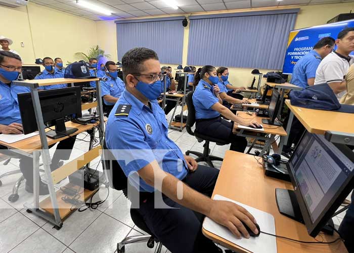 Foto: Formación de la Policía Nacional gracias al INATEC / TN8