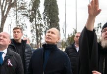 Vladímir Putin visita a Crimea, territorio reunificado con Rusia