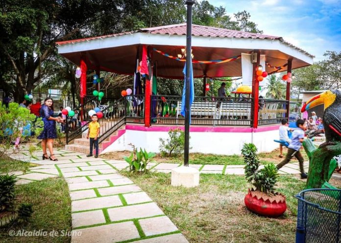 Gobierno entrega remodelación del parque Ana Julia Reyes en Siuna