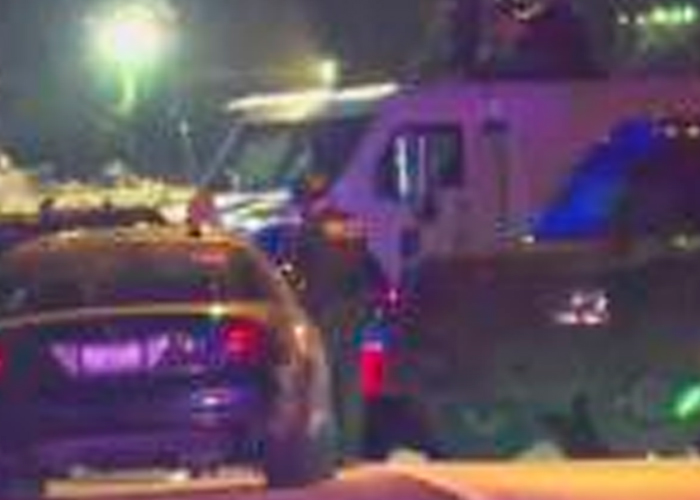 Balean a tres policías durante un sangriento tiroteo en Missouri