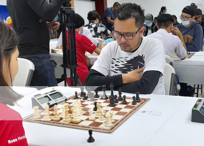 Torneo Blitz para celebrar 3 años de academia de ajedrez en Managua