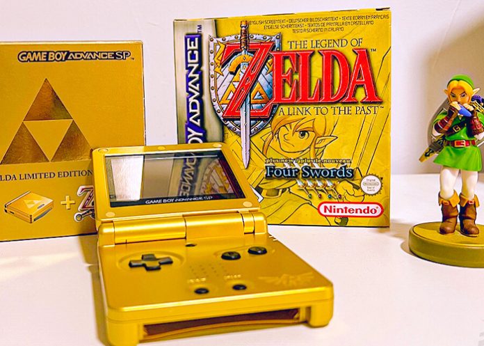 La Game Boy Advance SP de oro, la consola que Nintendo le dio a solo 7 personas