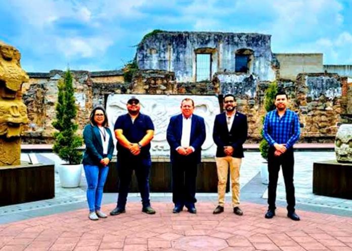 Personalidades de Nicaragua visitan La Antigua, Guatemala