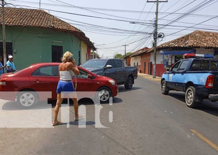 Foto: Extranjera casi manda al otro mundo a taxista en Granada / TN8