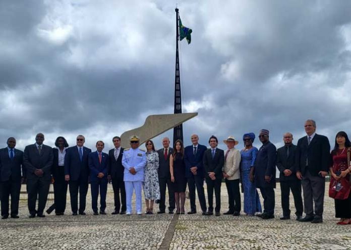 Nicaragua participa en acto de Cambio de Bandera de los Tres Poderes en Brasilia