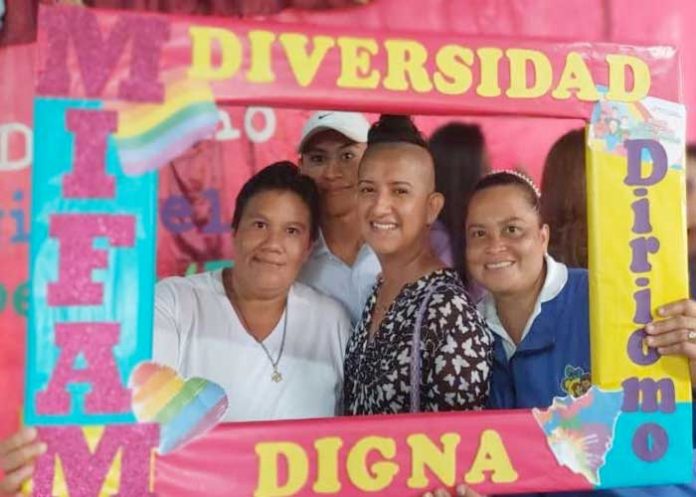Llega la Cartilla Diversidad Dignad a familias de Diriá y Diriomo