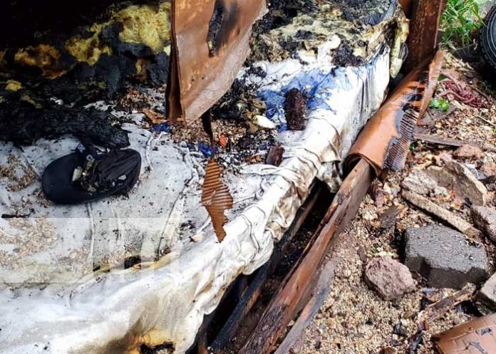 Inquilinos perdieron todo en un incendio den la habitación de una casa en Estelí