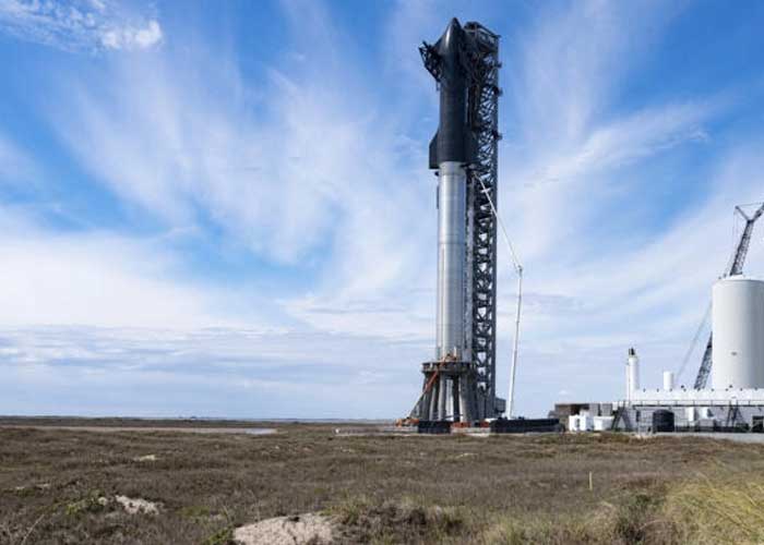SpaceX intentará lanzar el cohete más potente