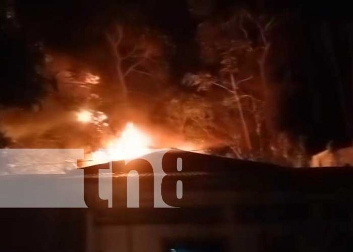 Incendio arrasó con el cuarto de una vivienda en Santo Domingo, Chontales