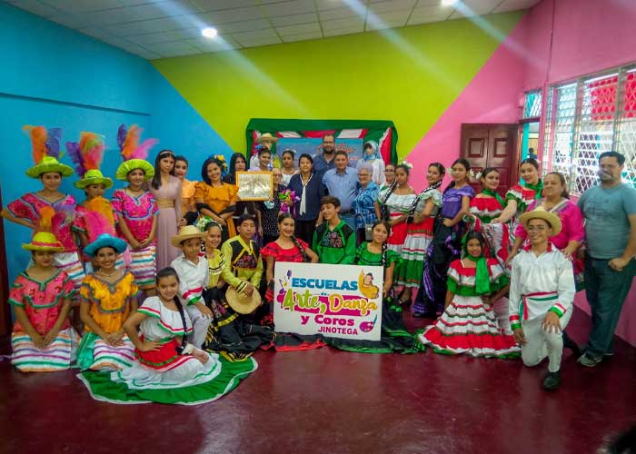 Alegre inauguración de la Casa de Cultura y Creatividad en Las Brumas Jinotega