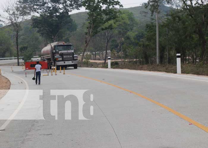 Costeños celebran la construcción de Carretera entre Rosita y Bonanza