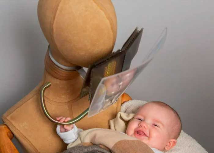 Nacen las primeras bebés concebidas por un robot en Estados Unidos