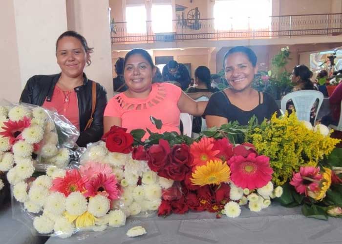 Celebran III Foro Internacional de Floricultura
