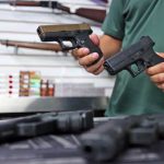 Senado de Florida aprueba proyecto para portar armas