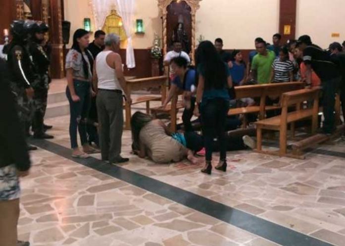 ¡Sin temor a Dios! Matan a una pareja dentro de una iglesia en Ecuador