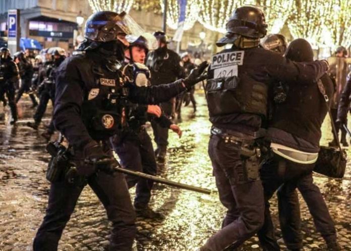 Casos de violencia policial en Francia están bajo investigación