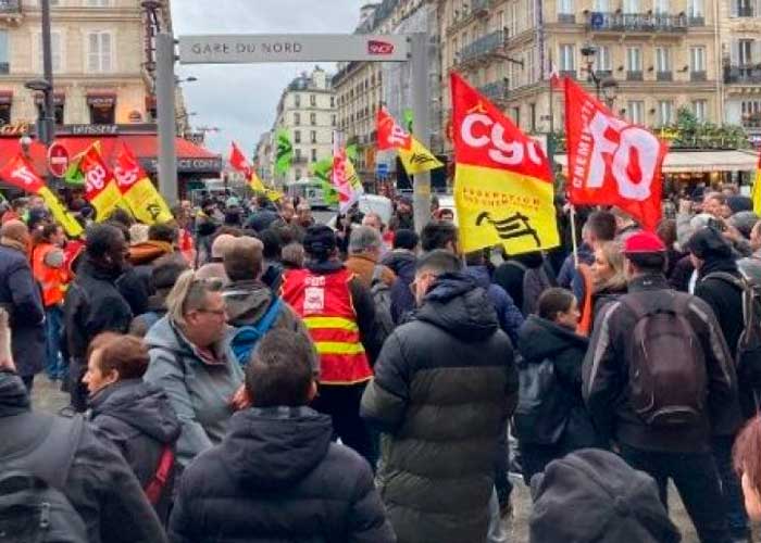 Salen a las calles de Francia nuevamente en protesta a la reforma jubilatoria