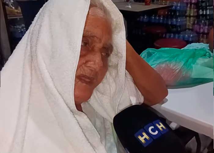 Viejita agradece a Dios por revivir tras pasar 40 minutos muerta en Honduras