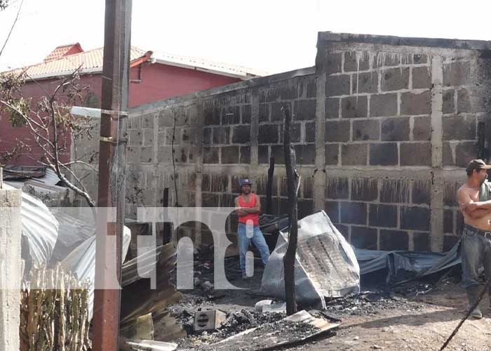 Foto: Incendio arrasa con una vivienda en Estelí / TN8
