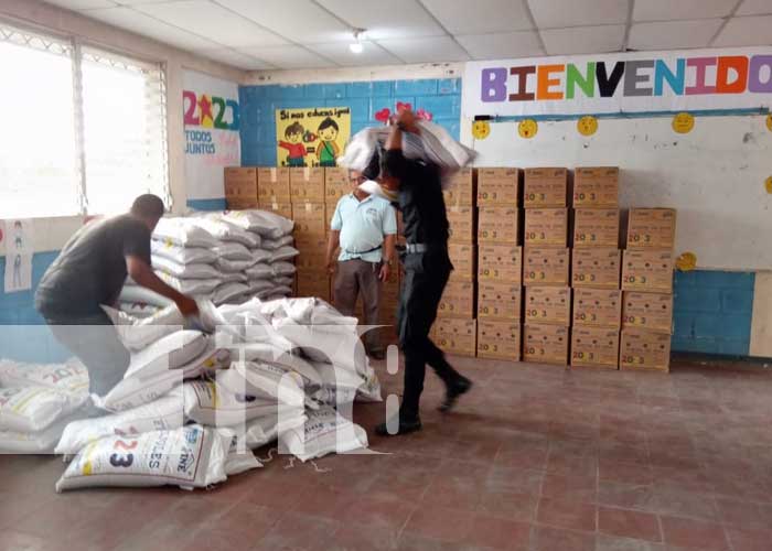 Foto: Merienda escolar llega a colegios en Ometepe / TN8