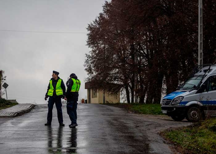 Demoníaco hombre mató a sus padres, esposa e hijo de cuatro meses en Polonia