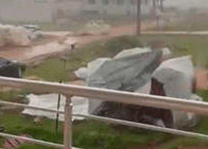 Al menos un muerto y más de 40 heridos dejó un tornado en el sur de Turquía
