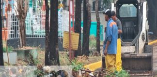 Gran limpieza en cementerios de Managua en víspera del Día de las Madres