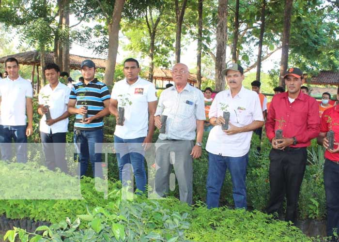 Autoridades de Nandaime realizan la inauguración del vivero municipal