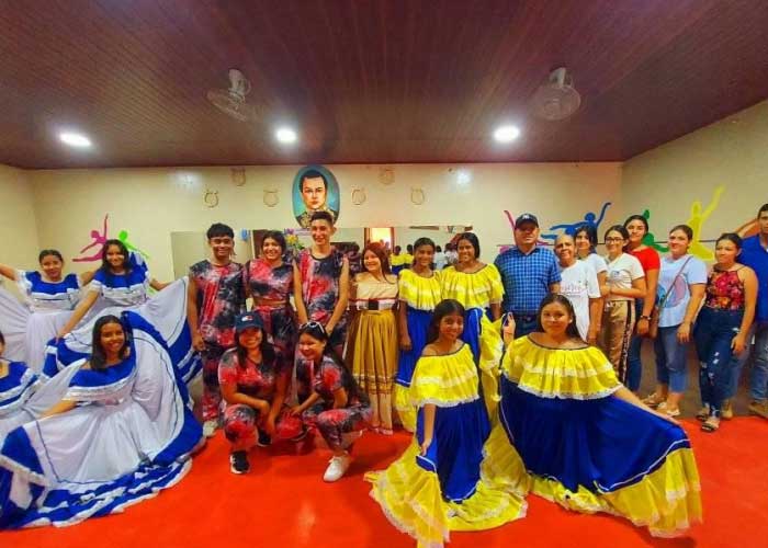 Inicia construcción de la Casa de Cultura y Creatividad en Santa Rosa del Peñón, León