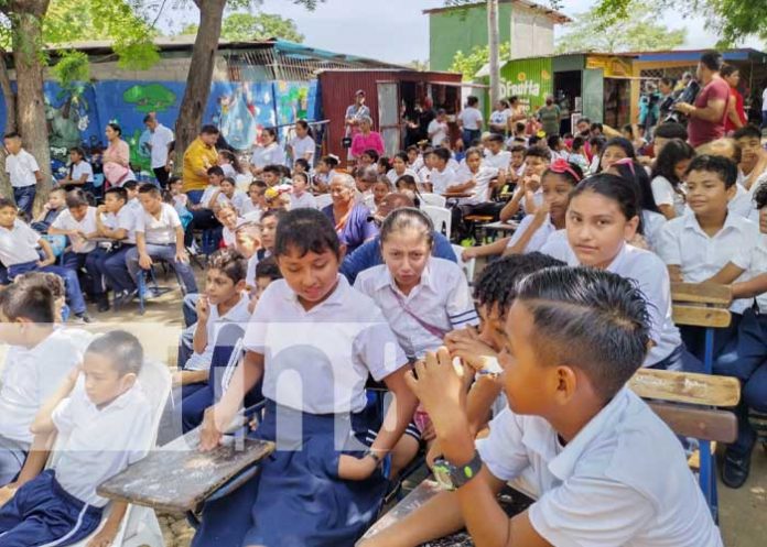 Foto: Colegios de Managua celebran el Día de la Familia / TN8