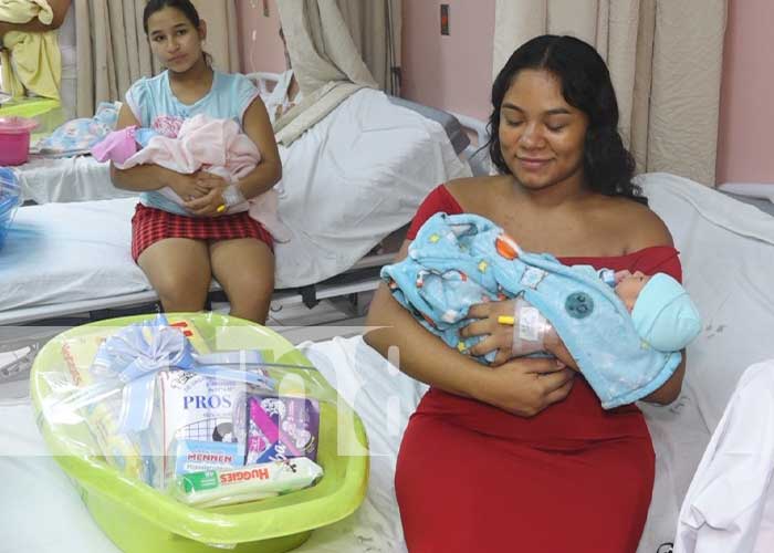 Foto: Madres agasajadas en Estelí y Chinandega / TN8